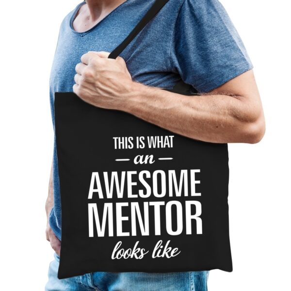 Zwarte katoenen kadotas voor een mentor