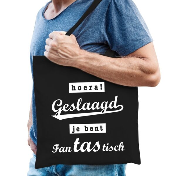 Zwart katoenen kadotasje hoera geslaagd
