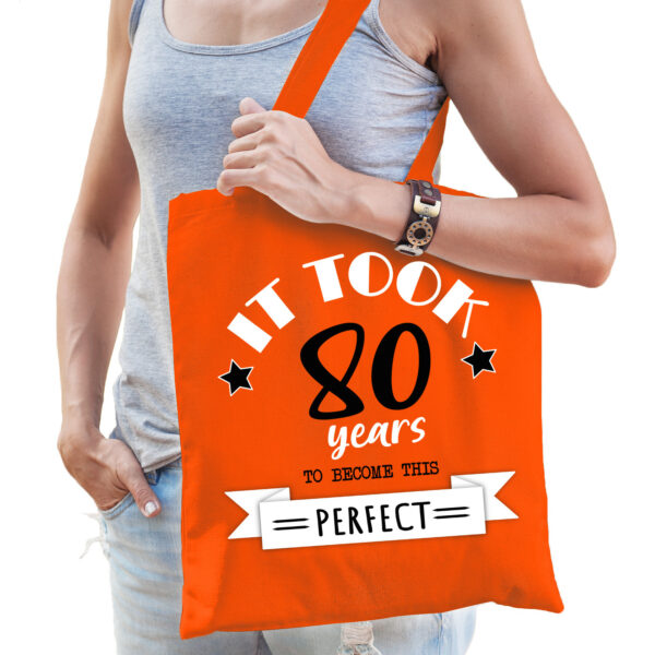 Bellatio Decorations cadeau tas dames - 80 en perfect - oranje - katoen - 42 x 38 cm - tachtig