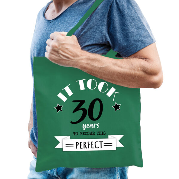 Cadeau tas voor heren - 30 en perfect - groen - katoen - 42 x 38 cm - dertig - shopper