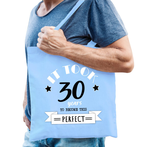 Cadeau tas voor heren - 30 en perfect - lichtblauw - katoen - 42 x 38 cm - dertig - shopper