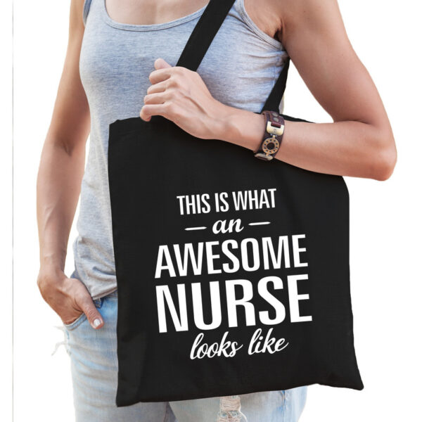 Awesome nurse - zuster - cadeau tas - zwart - voor dames - verpleegster