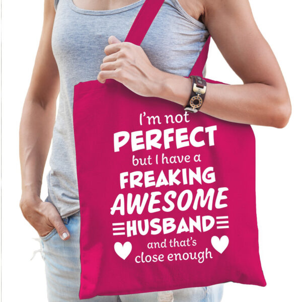 Freaking awesome husband / echtgenoot kado tas roze voor dames