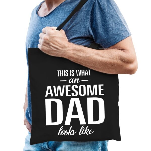 Zwarte kado tas this is what an Awesome dad looks like