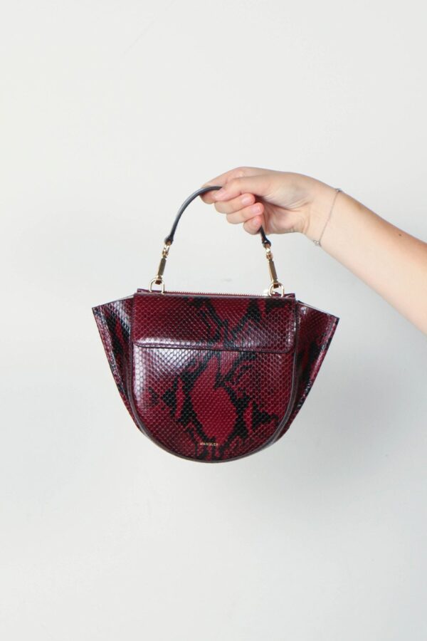 Wandler Tassen rood maat Leer wandler-tas-hortensia-mini-bordeaux-python-onesize